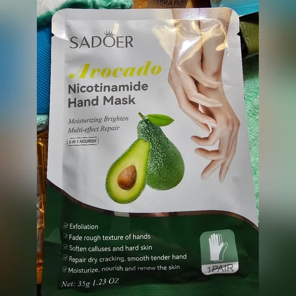 Large Self-Care Bundle - Picture 2 of 15